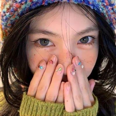 疯狂雷斯利 封面